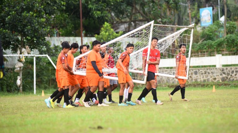 mu lat Malang United